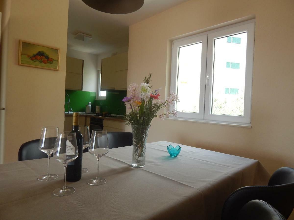 Apartman Karlo Makarska Eksteriør billede
