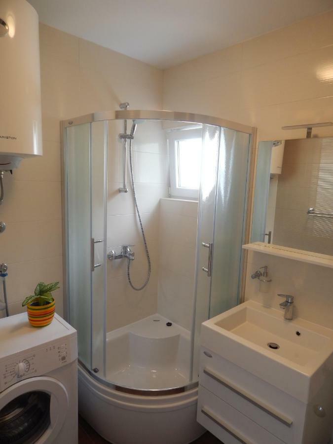 Apartman Karlo Makarska Eksteriør billede